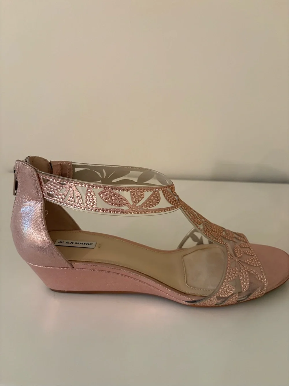 Barely Worn Alex Marie Rose Gold T-Strap Heeled Sandals